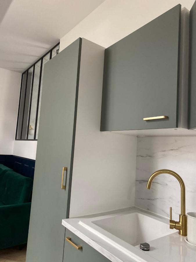 Appartement La Dandy - Beau T2 -terrasse, Parking Gratuit, Climatisation