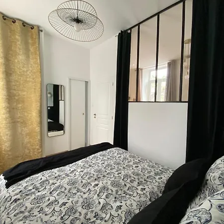 La Suite Dandy - Beau T2 -Terrasse, Parking Gratuit, Climatisation Bagnères-de-Bigorre Buitenkant foto