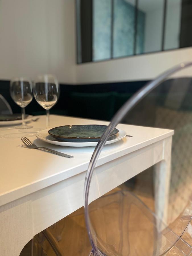 Appartement La Dandy - Beau T2 -terrasse, Parking Gratuit, Climatisation *